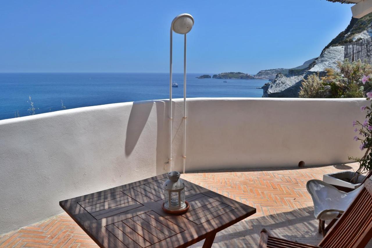 Maridea - Cave Suites Ponza Dış mekan fotoğraf