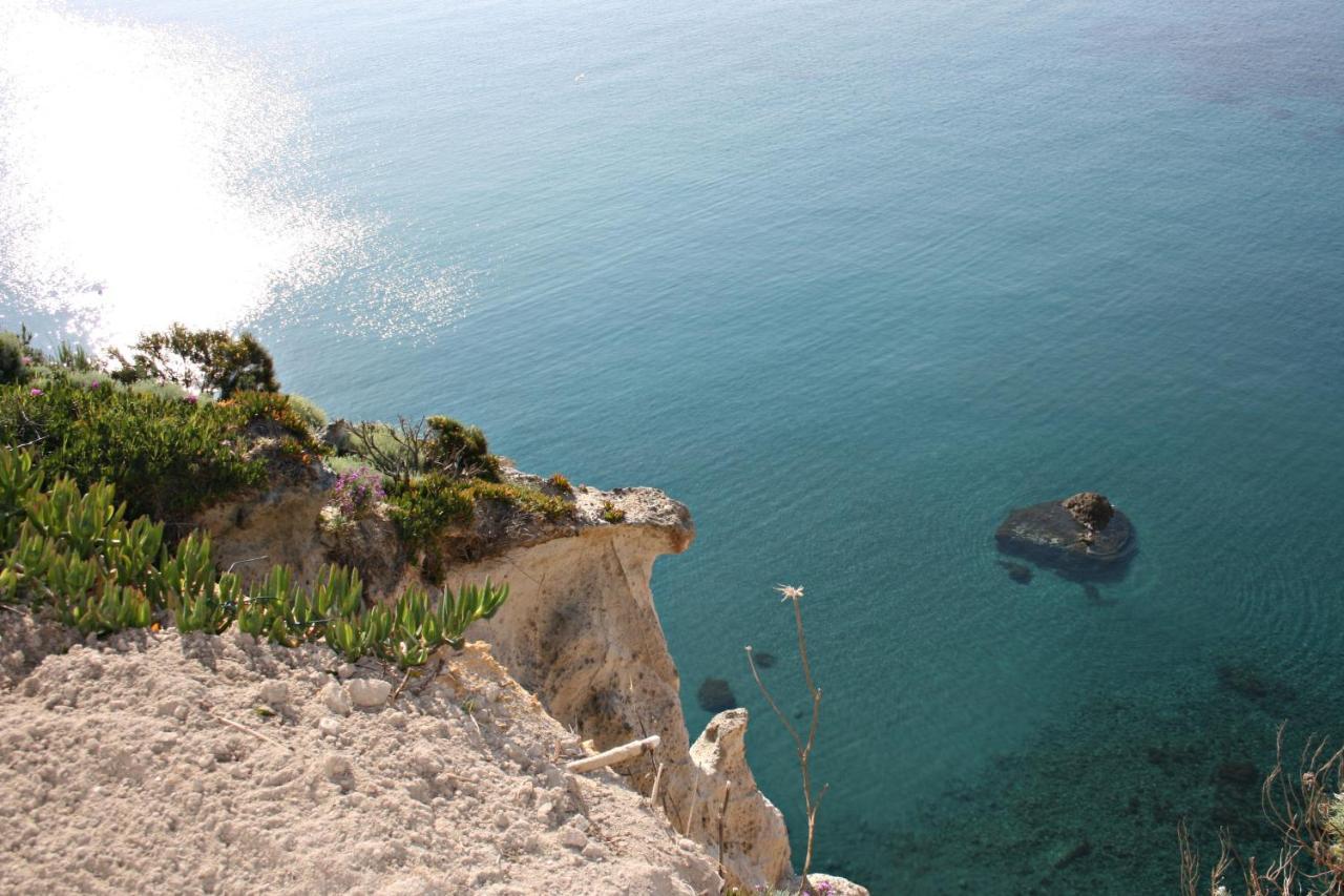 Maridea - Cave Suites Ponza Dış mekan fotoğraf