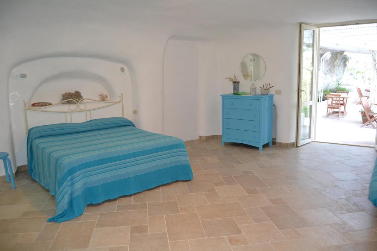 Maridea - Cave Suites Ponza Dış mekan fotoğraf