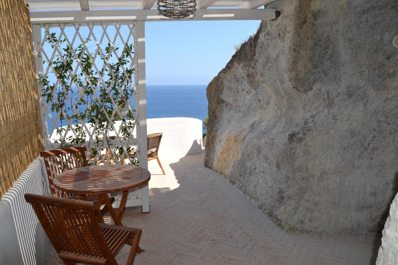 Maridea - Cave Suites Ponza Dış mekan fotoğraf