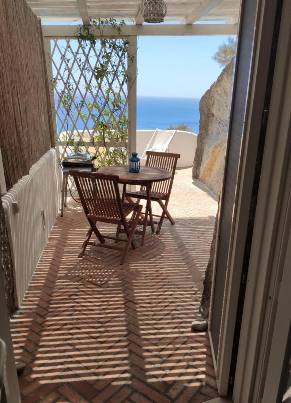 Maridea - Cave Suites Ponza Oda fotoğraf